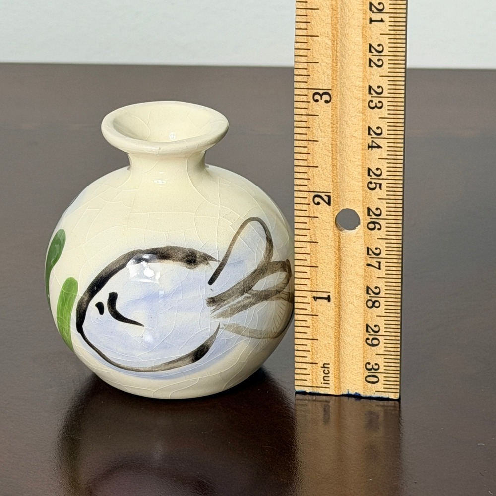 Vintage Island Pottery Bermuda Fish Bud Vase Hand Painted Crackle Glaze 3" - Picture 6 of 9